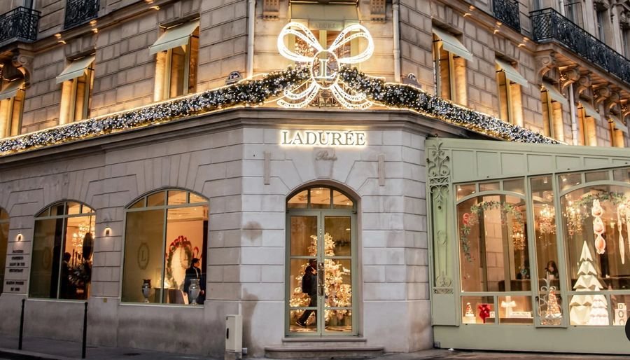 Ladurée Champs-Élysées